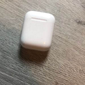AirPods!👀👀